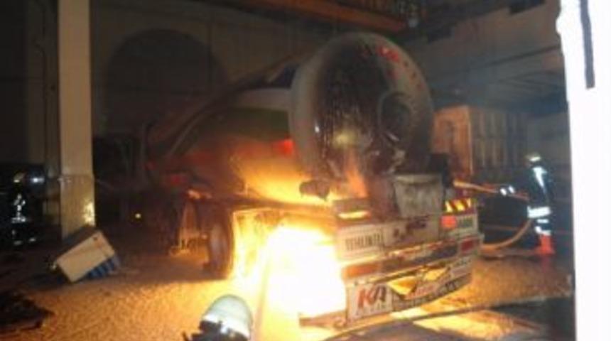 Denizli Belediye İtfaiyesi bayramda 144 olaya m&uuml;dahale etti