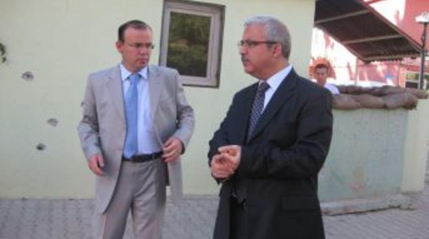 Vali G&uuml;ven&ccedil;er, saldırı d&uuml;zenlenen Kaymakamlık lojmanlarını ziyaret etti