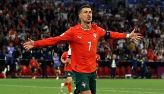 Portekiz'de 41 yaşındaki Ronaldo milli takım kadrosunda