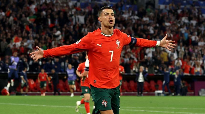 Portekiz'de 41 yaşındaki Ronaldo milli takım kadrosunda