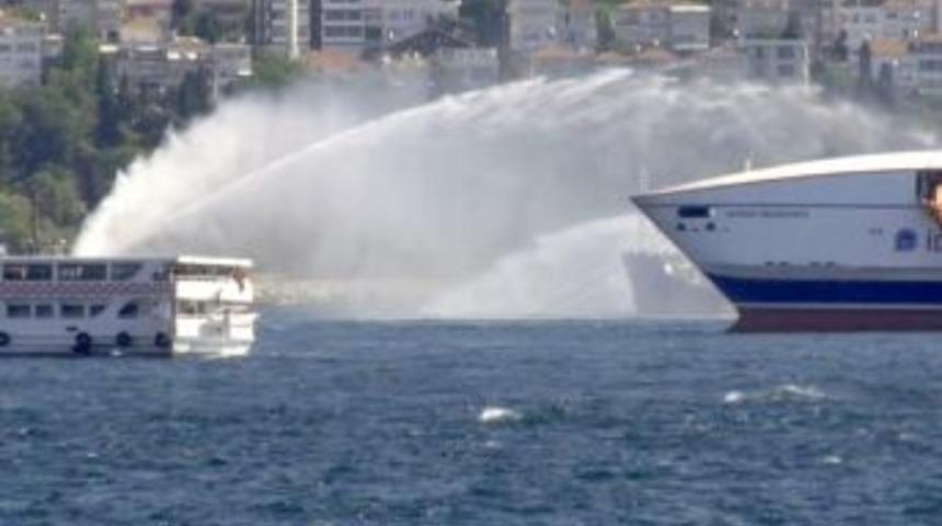 Boğazda felaket senaryosu ger&ccedil;eğini aratmadı