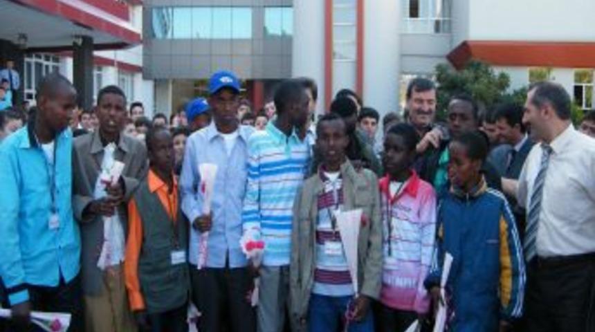 Soma &Ouml;zel Birlik Koleji, Somalili &ouml;ğrencileri okutacak