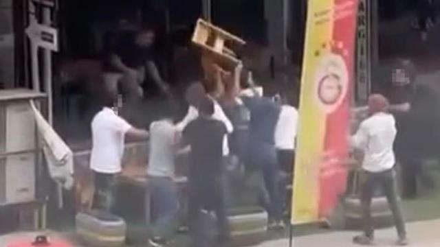 Oyun salonunda kavga: Sandalyeler havada uçuştu, 1 kişi yaralandı