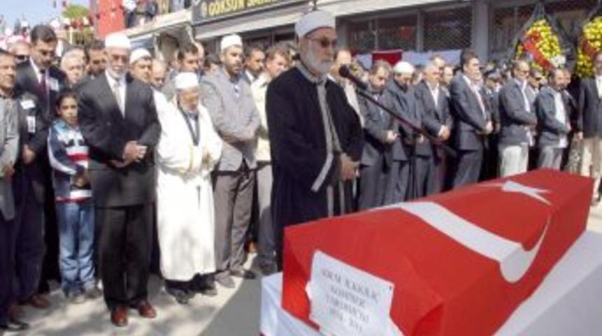 Yahyalı şehidini g&ouml;zyaşlarıyla uğurladı