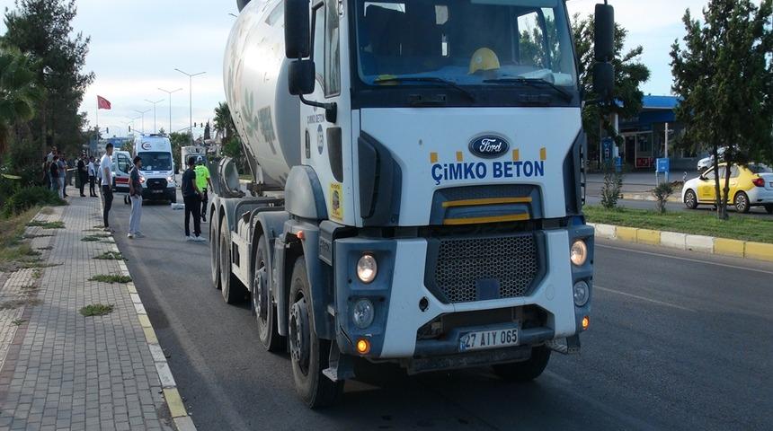 Kilis&rsquo;te beton mikseri ile motosiklet &ccedil;arpıştı: 1 &ouml;l&uuml;, 1 yaralı