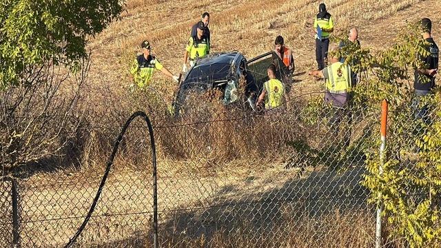 Tekirdağ'da otomobil takla atarak tarlaya devrildi: 1 ölü, 2 yaralı
