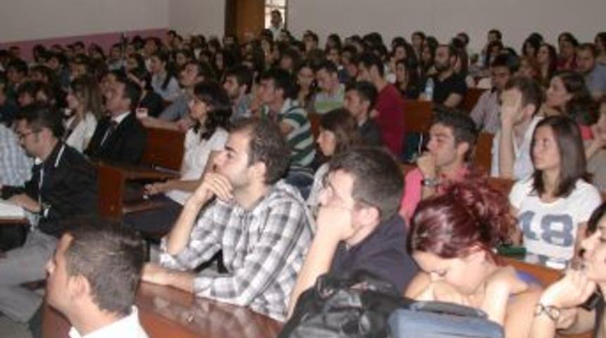 İzmir'de 5. Uluslararası Ceza Hukuk&ccedil;uları Kongresi başladı