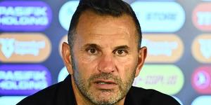 Galatasaray'da ayrılık kararı! Devre arasında g&ouml;nderiliyorlar