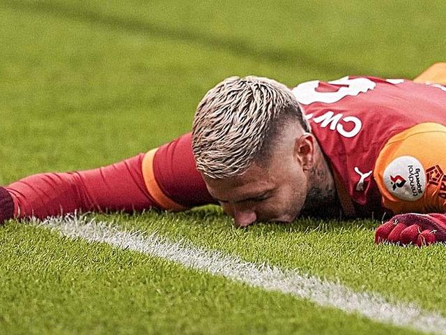Mauro Icardi i&ccedil;in korkutan a&ccedil;ıklama! Takımsız kaldı