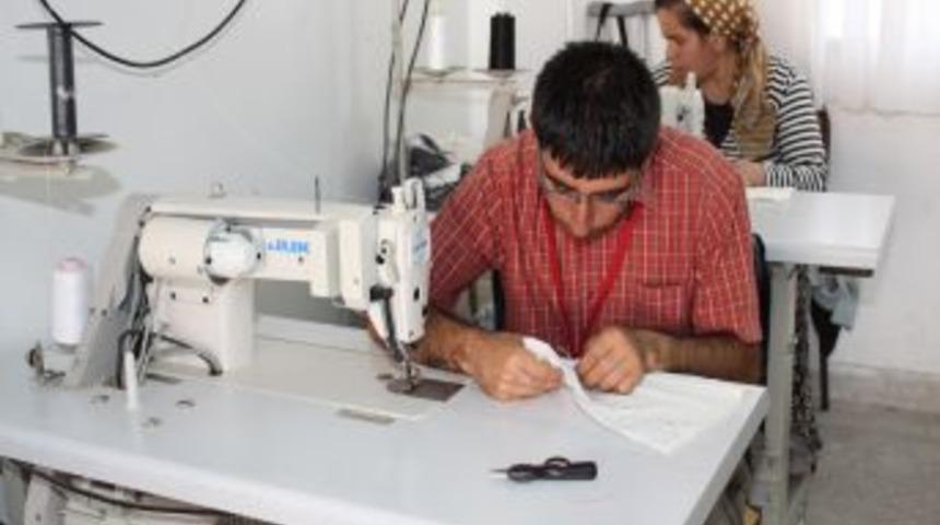 Engelliler meslek edindirme kursu ile engelleri aşacak