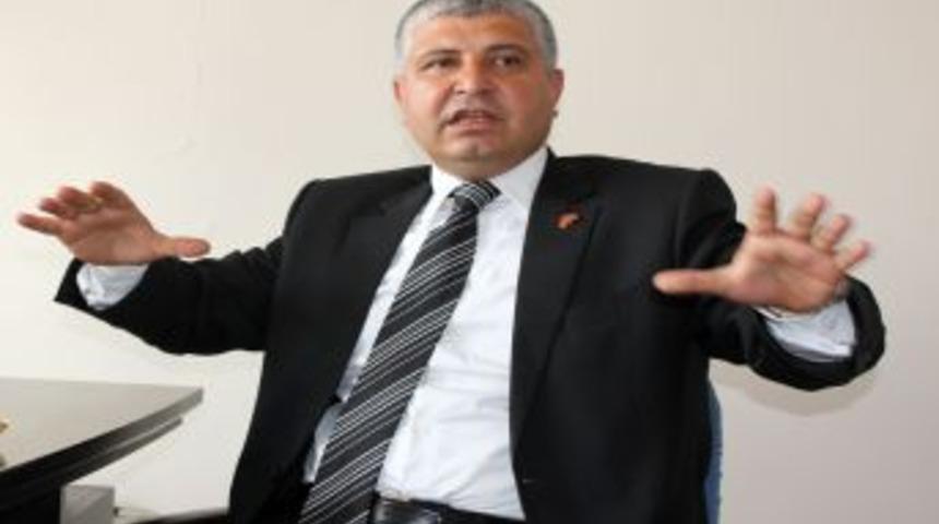 Meclis &uuml;yelerinin belediye şirketlerinde g&ouml;rev yapması doğru değil