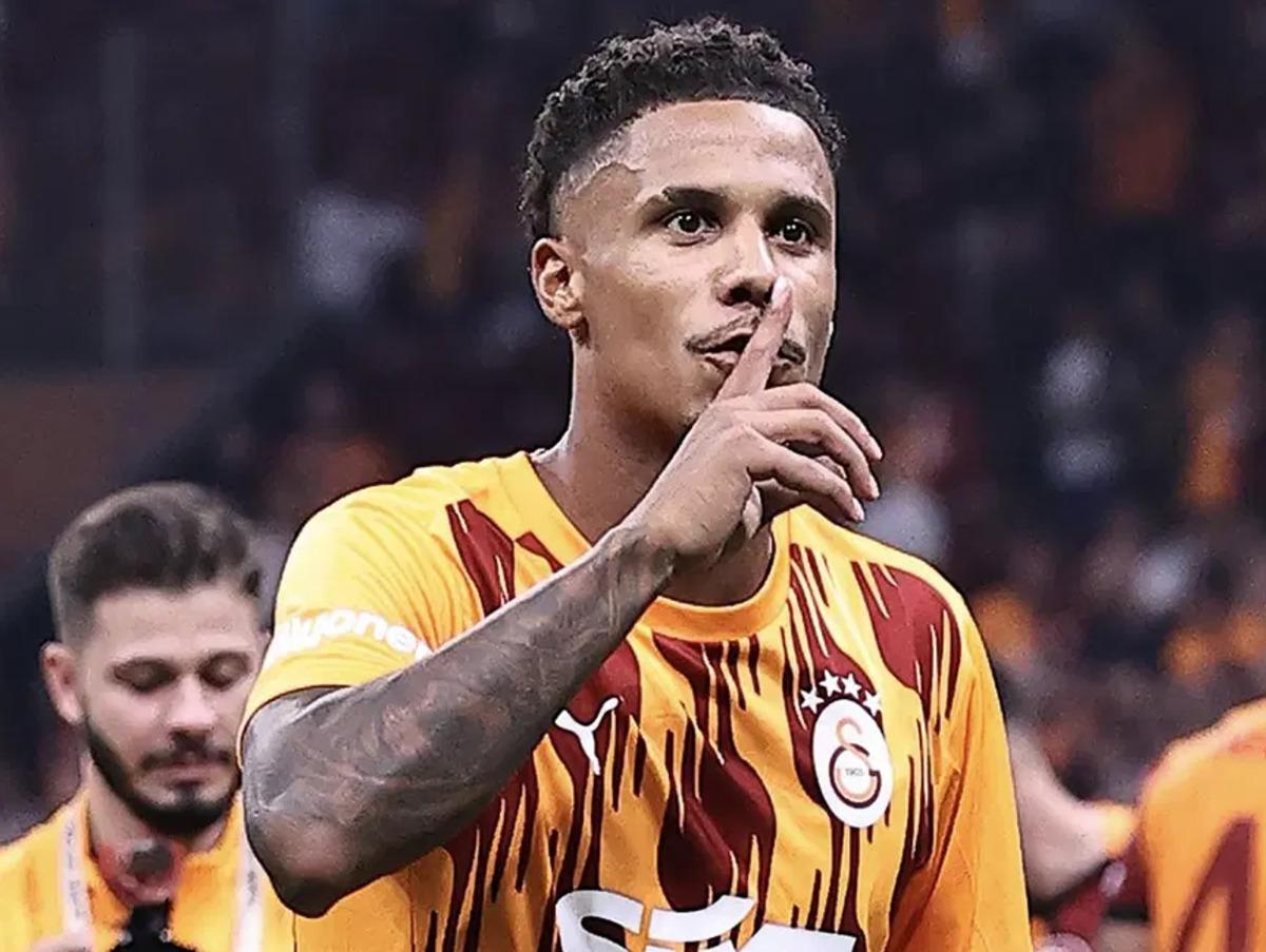 Galatasaray ın yıldızından şok hareket! Kadroya alınmayınca milli takımı bıraktı 1