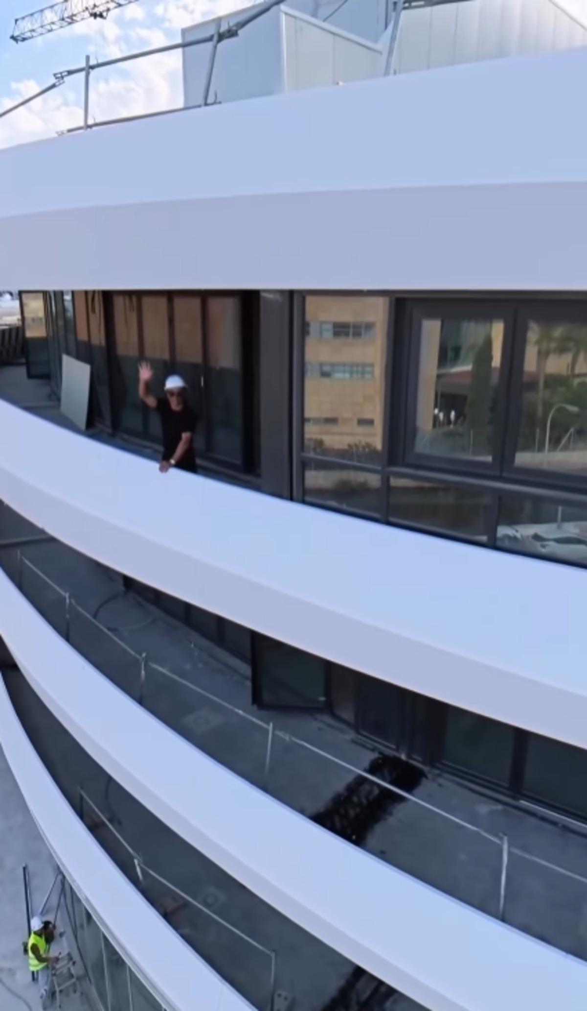 Nusret sektör değiştirdi! Rotayı oraya çevirdi: Paraya para demeyecek 1