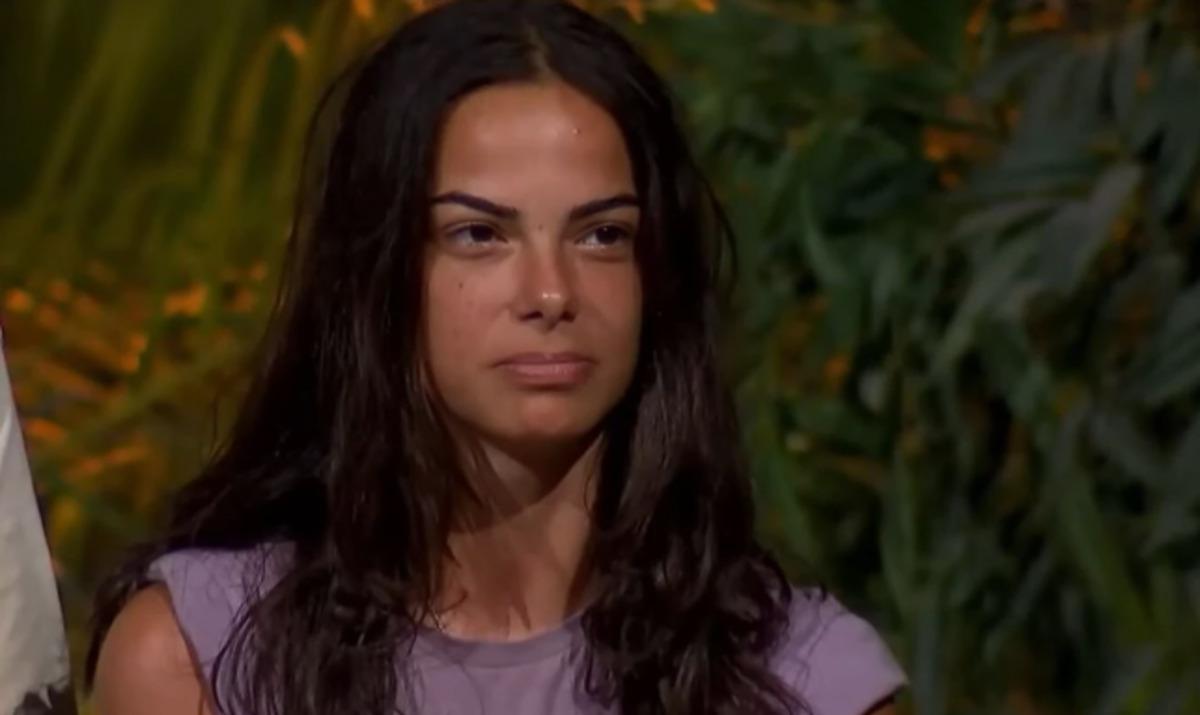Survivor Beyza Gemici gözyaşları içinde yardım istedi! "Kendimi yok etmek üzereyim" 2