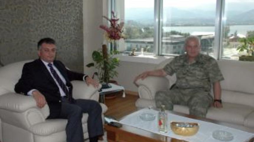 T&uuml;mg. Bayraklı&rsquo;dan Ersin Yazıcı&rsquo;ya ziyaret