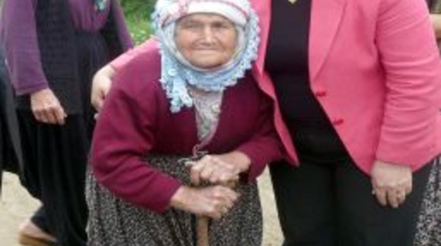 Milletvekili G&uuml;rkan: Yaşlıların hayat standartlarını y&uuml;kseltiyoruz