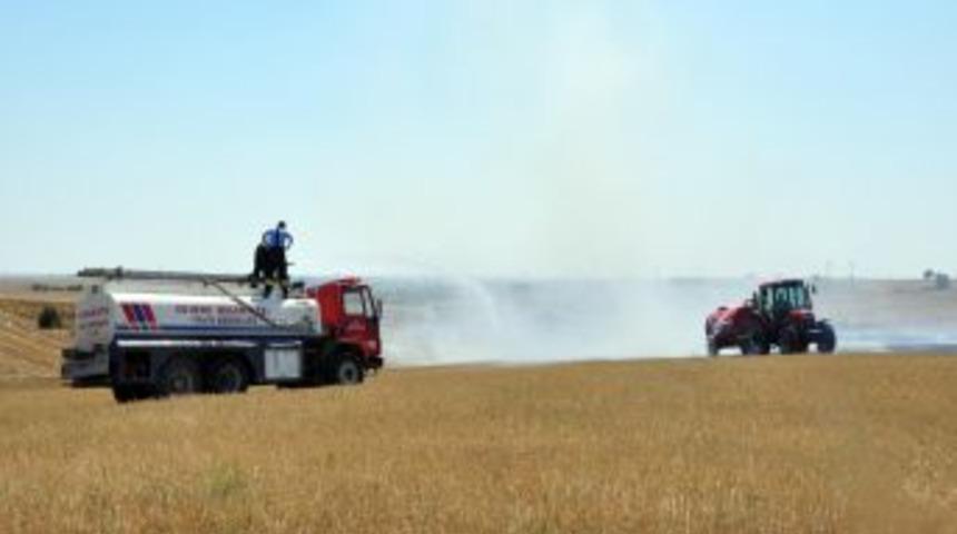 Edirne’de anız yangını: 100 dönümlük alan yandı