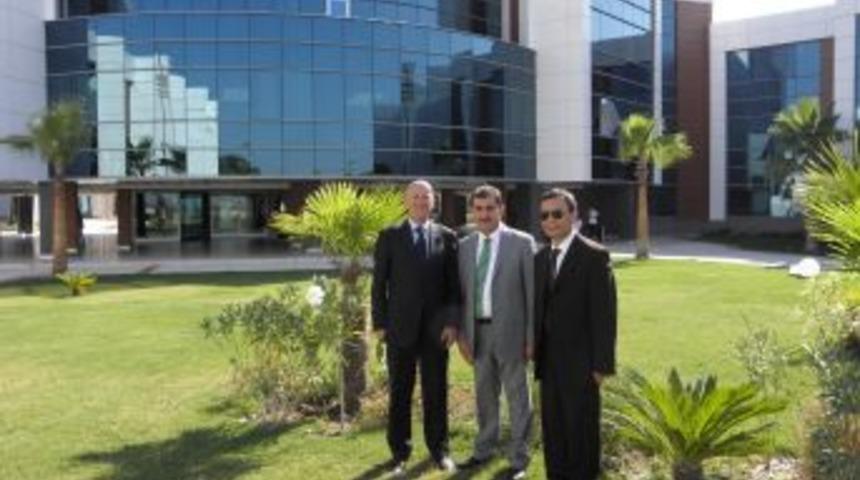 'Keşke gen&ccedil; olsaydım da Gediz &Uuml;niversitesi&rsquo;nde okusaydım'