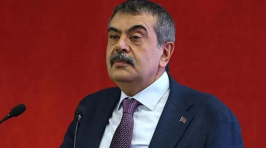 Okullarda ara tatil kaldırılacak mı? Milli Eğitim Bakanı Yusuf Tekin a&ccedil;ıkladı