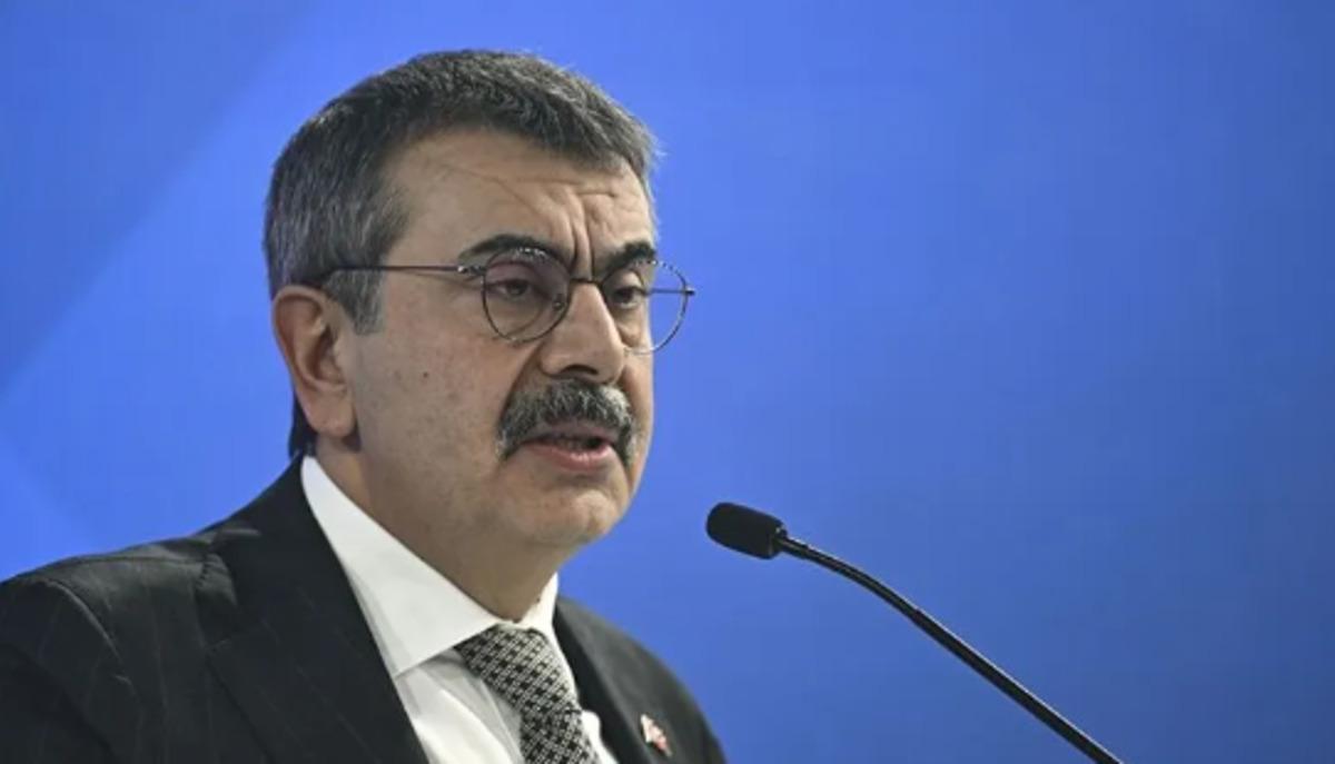 Okullarda ara tatil kaldırılacak mı? Milli Eğitim Bakanı Yusuf Tekin açıkladı 1