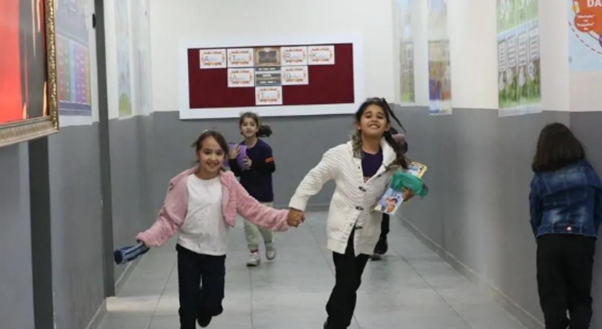Okullarda ara tatil kaldırılacak mı? Milli Eğitim Bakanı Yusuf Tekin açıkladı 2