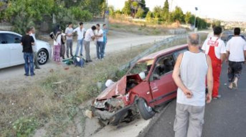 Tekirdağ Sultank&ouml;y beldesinde kaza: 3 yaralı