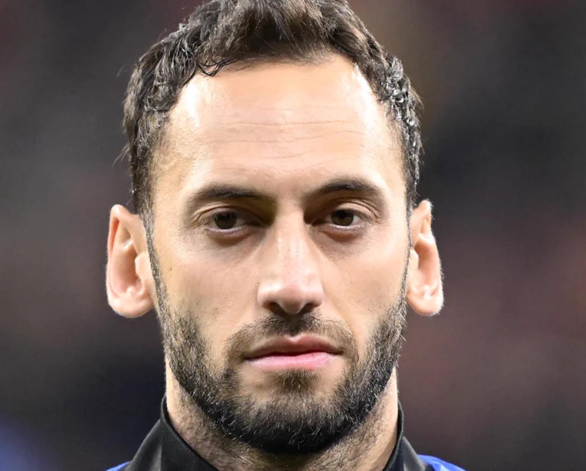 Fenerbahçe den yüzyılın operasyonu! Aziz Yıldırım bombayı patlatıyor: Hakan Çalhanoğlu çubukluyu giymeye hazır 1