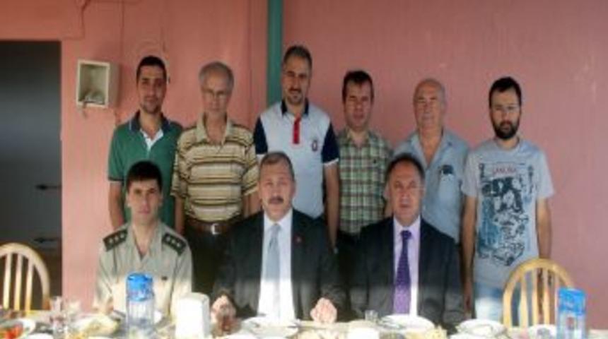 Salihli Başsavcısı Kutanoğlu gazetecilerle kahvaltıda buluştu