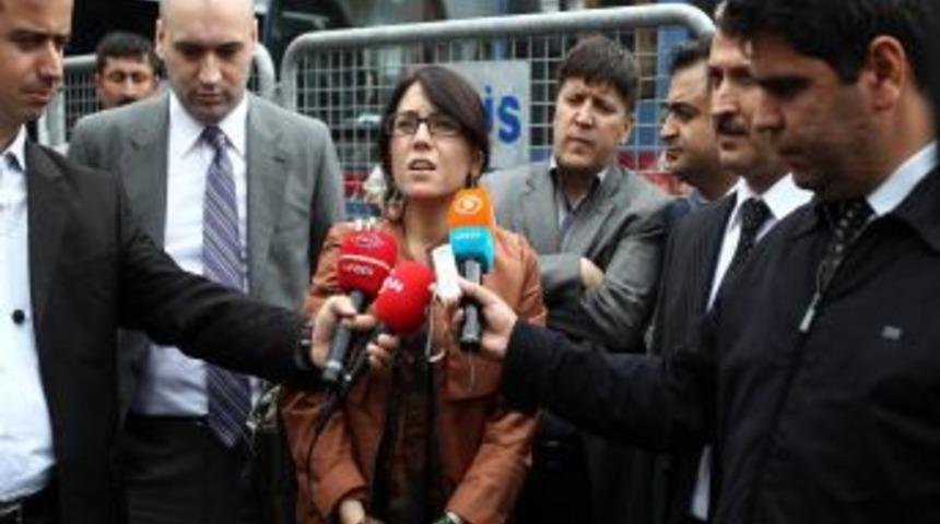 Zaman muhabirleri 'ağır cezadan' beraat etti