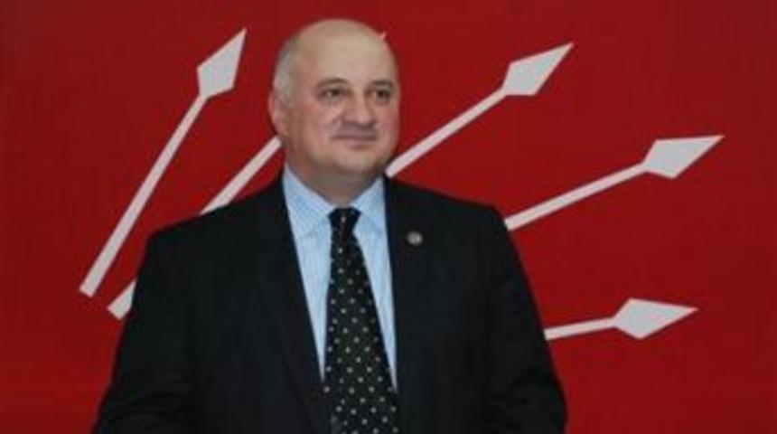 CHP'li Bayraktutan geliyor