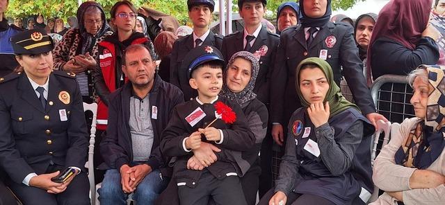 Şehit polis memuru, Giresun da son yolculuğuna uğurlandı 7