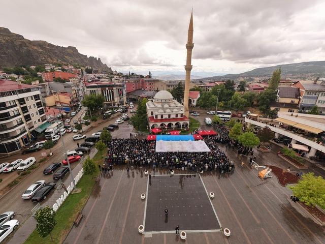 Şehit polis memuru, Giresun da son yolculuğuna uğurlandı 3