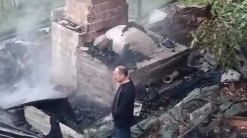 K&ouml;y fırınında &ccedil;ıkan yangını itfaiye s&ouml;nd&uuml;rd&uuml;