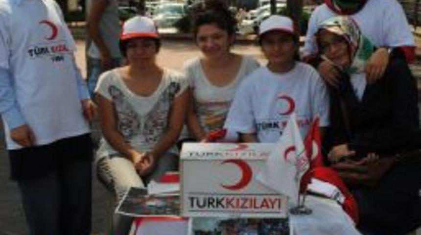 Kızılay, Somali i&ccedil;in Manavgat'tan 10 bin lira kumbara yardımı topladı