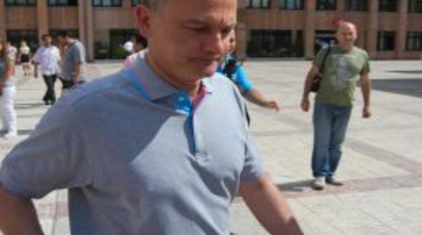 Fenerbah&ccedil;eli eski y&ouml;netici Eyig&uuml;ng&ouml;r emniyette ifade verdi