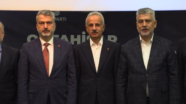 Bakan Uraloğlu: 355 milyar dolarlık ulaştırma ve altyapı yatırım ger&ccedil;ekleştirdik 3