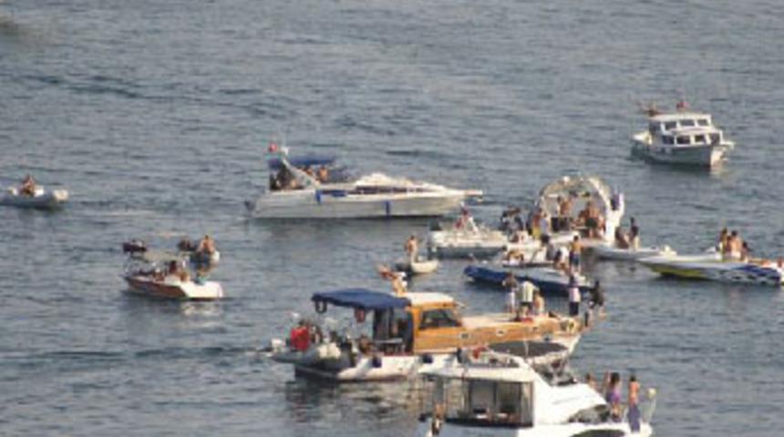 Tekne kazasının fotoğrafları ortaya çıktı