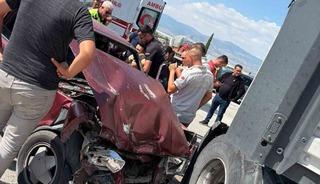 Burdur&rsquo;da otomobil ile tır &ccedil;arpıştı: 2 yaralı