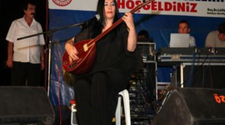 Hafiftaş ve B&uuml;lb&uuml;l Antakyalılarla bir araya geldi