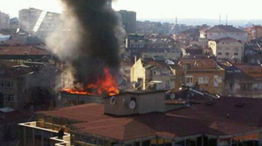 İstanbul'da korkutan yangın