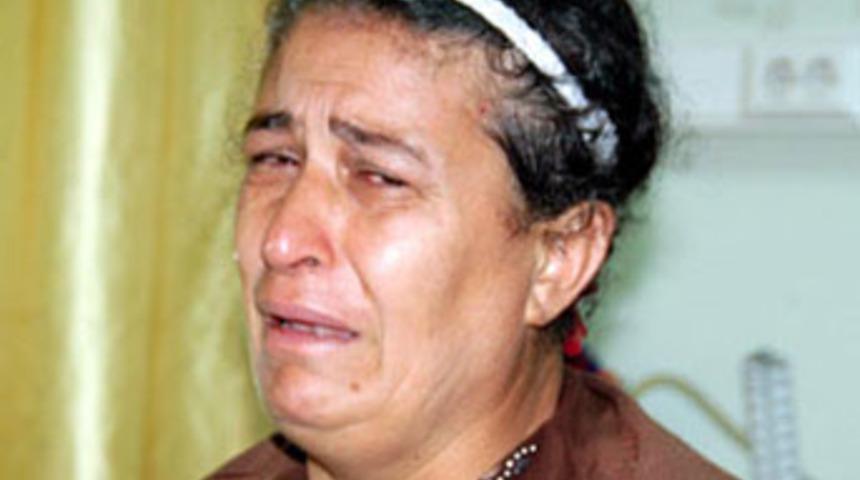 Odaya kapatıp sopayla d&ouml;vd&uuml;