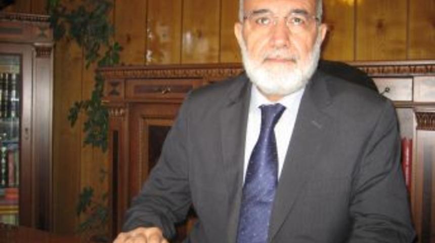 Erzurum M&uuml;ft&uuml;l&uuml;ğ&uuml; Somali i&ccedil;in 400 bin TL bağış topladı