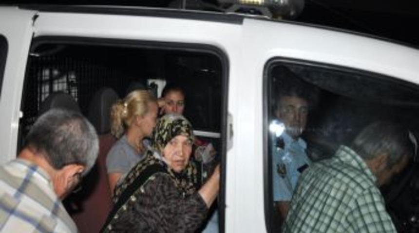 Tavuklu pilavdan zehirlenen 13 kişi hastaneye kaldırıldı