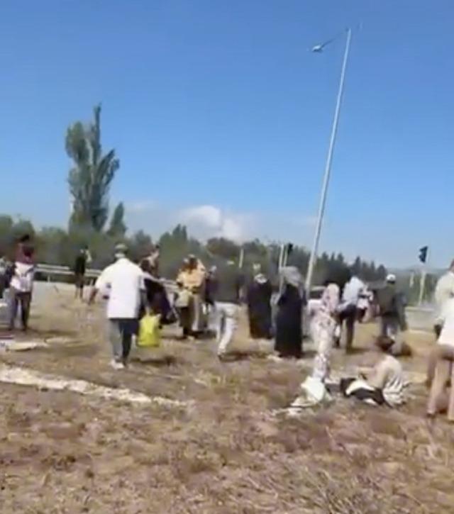 Belediye otob&uuml;s&uuml;ndeki kaza anı kameraya yansıdı 5