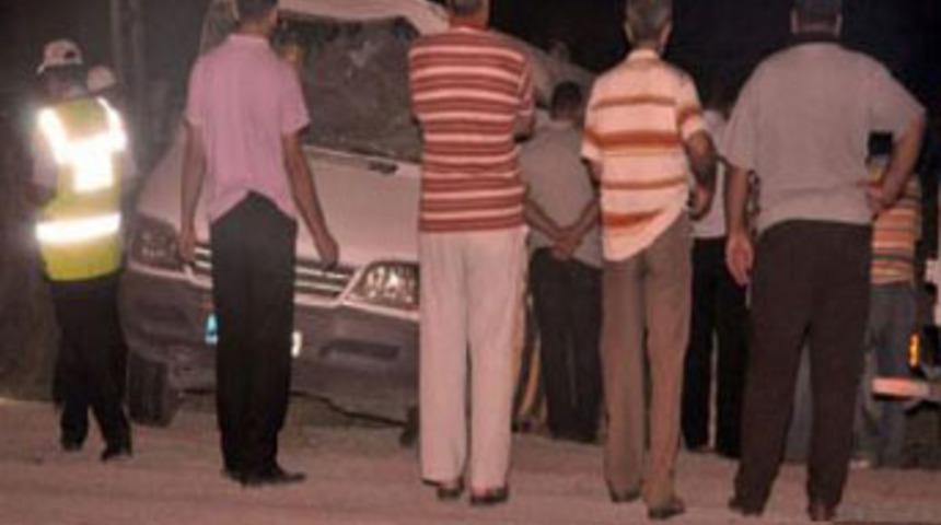 D&uuml;ğ&uuml;n d&ouml;n&uuml;ş&uuml; kaza: 2 &ouml;l&uuml;