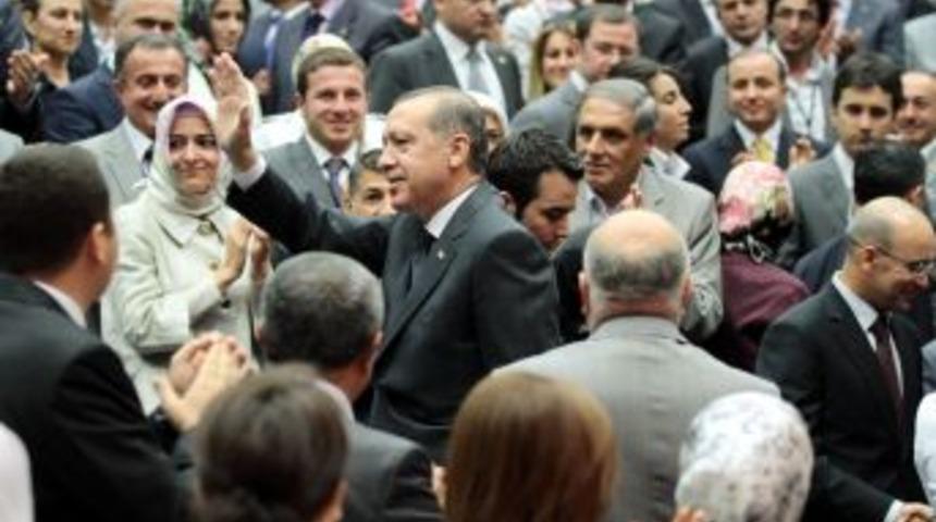 Başbakan Erdoğan: Kriz tellalları yine mahcup olacak