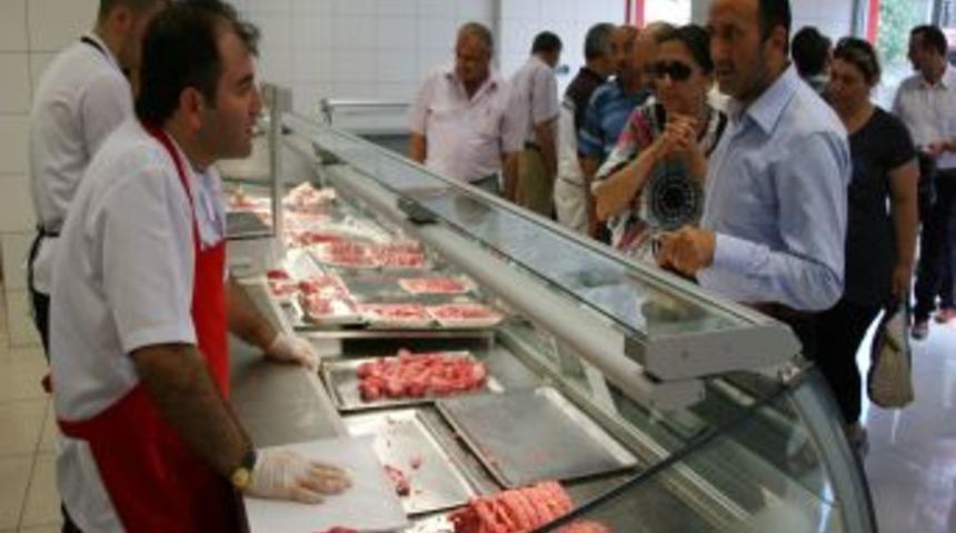 EBK ucuz et satışına başladı, vatandaşın y&uuml;z&uuml; g&uuml;ld&uuml;