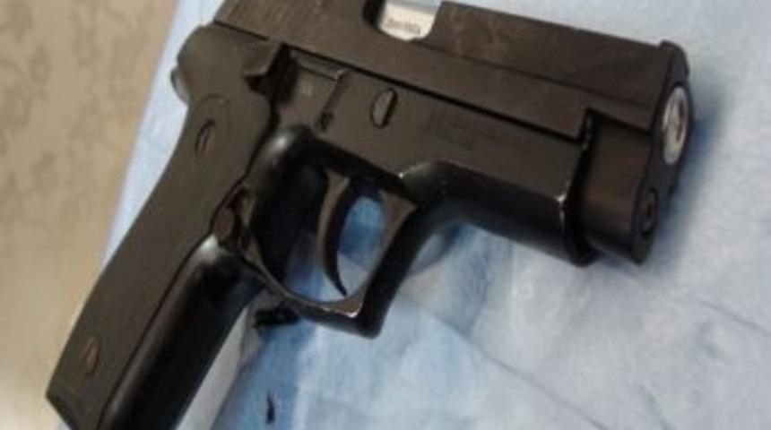 Şırnak&rsquo;ta 20 silah ve 6 bomba ele ge&ccedil;irildi