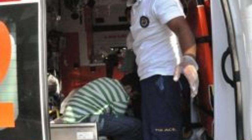 Ayağı asans&ouml;re sıkışan &ccedil;ocuk kurtarıldı