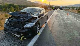 Malatya&rsquo;da otomobille &ccedil;arpışan motosiklet s&uuml;r&uuml;c&uuml;s&uuml; hayatını kaybetti
